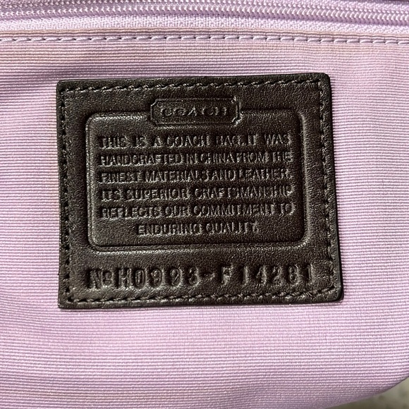2009 Coach Pleated Signature East/West Gallery Tote Shoulder Bag - Picture 14 of 16